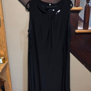 Jones Studio Black Sleeveless Maxi Dress